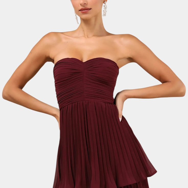 Robe à Volants June avec Décolleté en Cœur et Silhouette en Couches