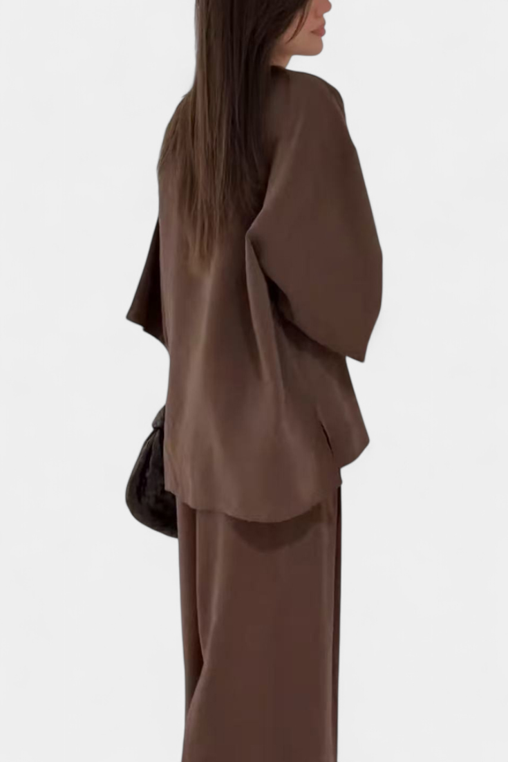 Eli Ensemble Oversize de Top à Col en V et Pantalon Droit