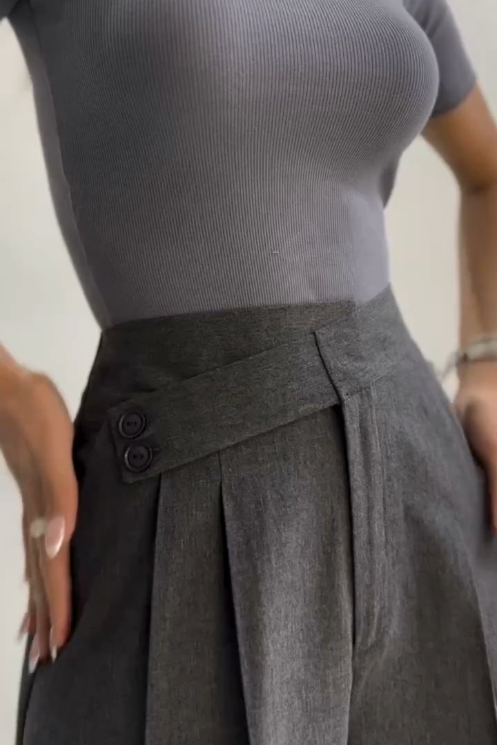 Pantalons larges à taille irrégulière en couleur unie pour femmes