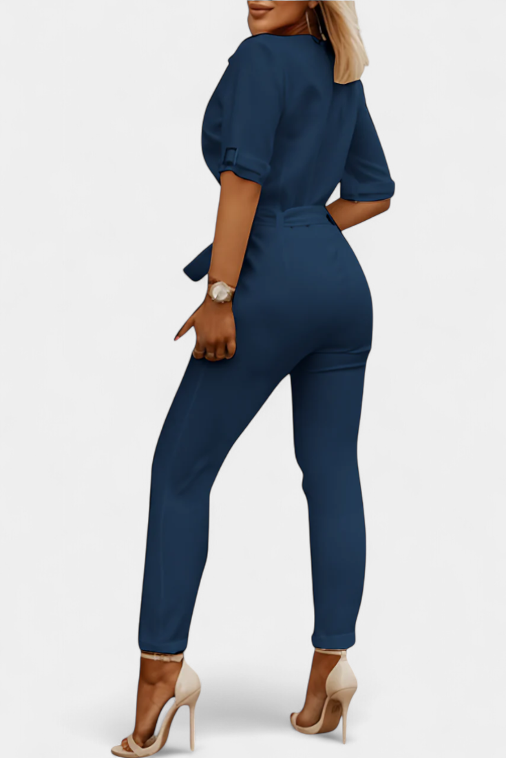 Vivienne Mono avec Élégance Sans Effort